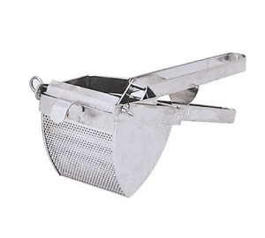 POTATO RICER-(V) 5 X 4-1/2 HEAVY WEIGHT-STAINLESS